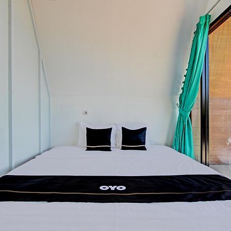 Palette 93389 Osanna Beach Resort Wonogiri Екстер'єр фото